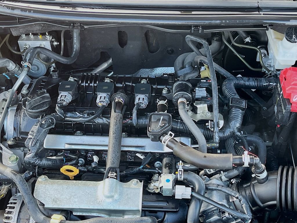 Used 2022 Nissan Versa SV image 29