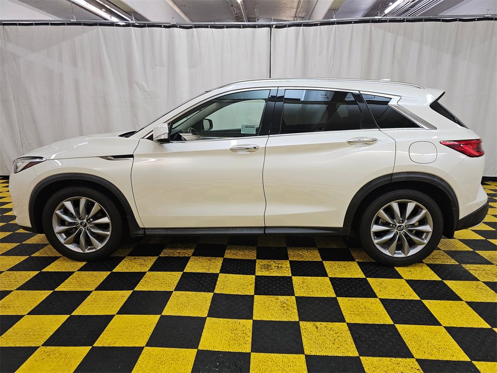 Used 2019 INFINITI QX50 Essential w/ Cargo Package image 6