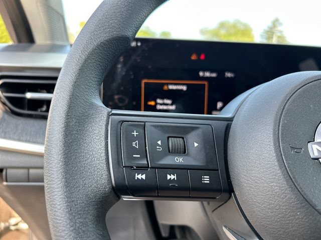 Certified 2025 Nissan Kicks SV FWD image 12