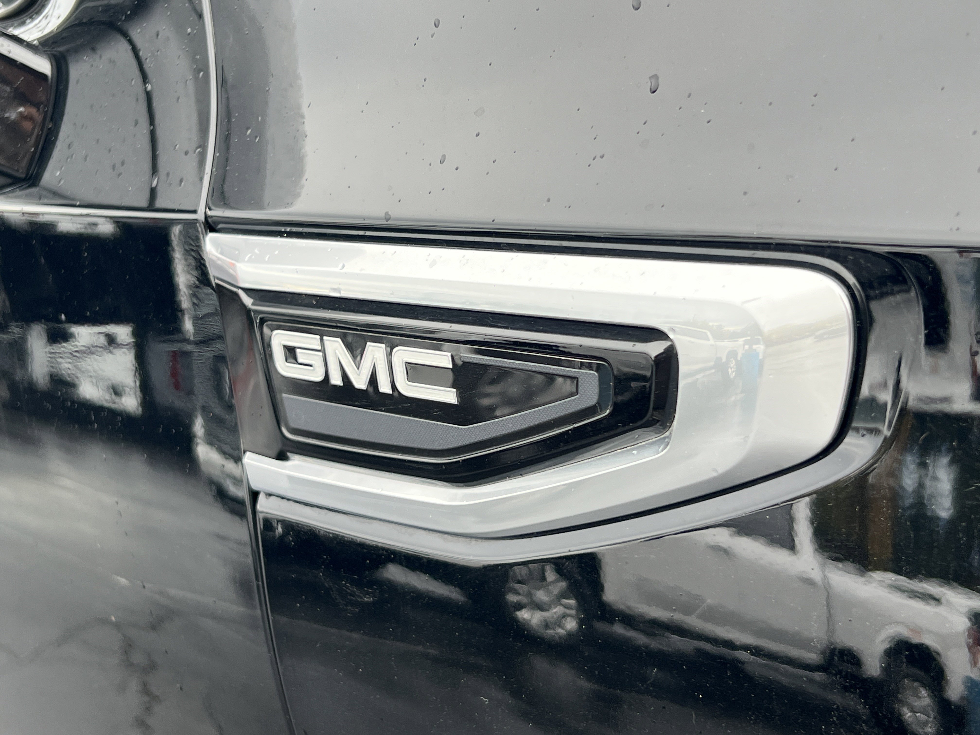 Certified 2022 GMC Yukon XL Denali image 10