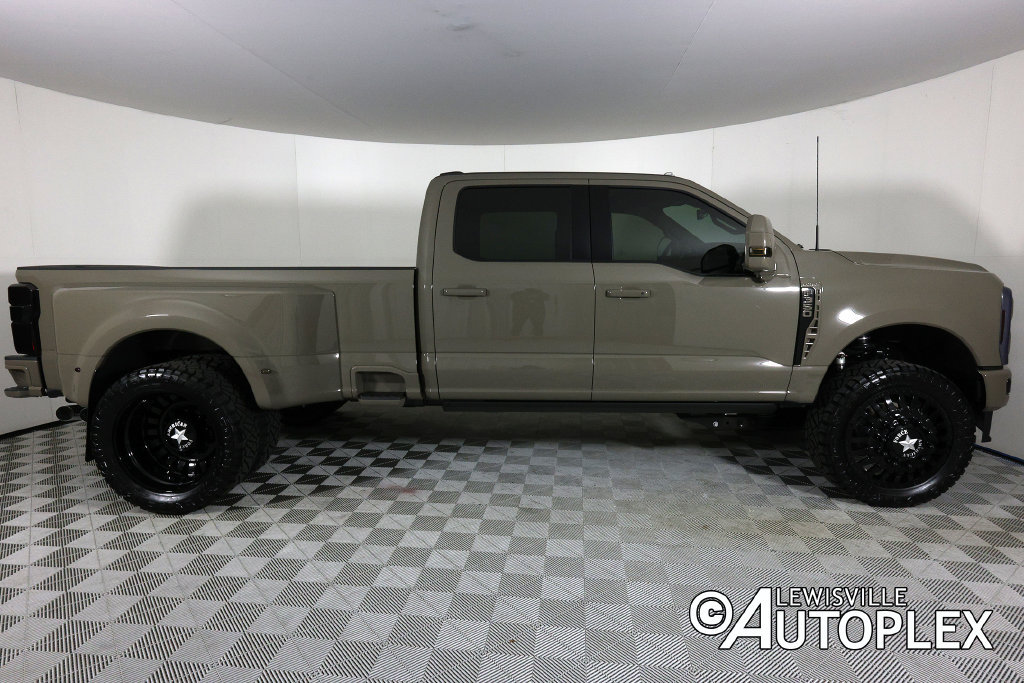 Used 2027 Ford F350 King Ranch w/ Chrome Package AWD/4WD image 4