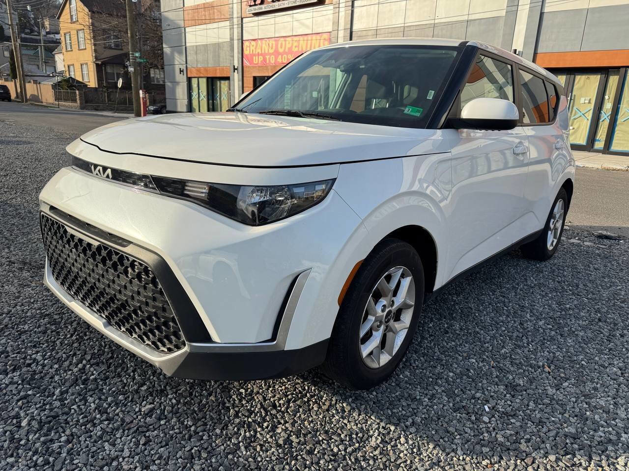 Used 2024 Kia Soul LX w/ Option Group 015