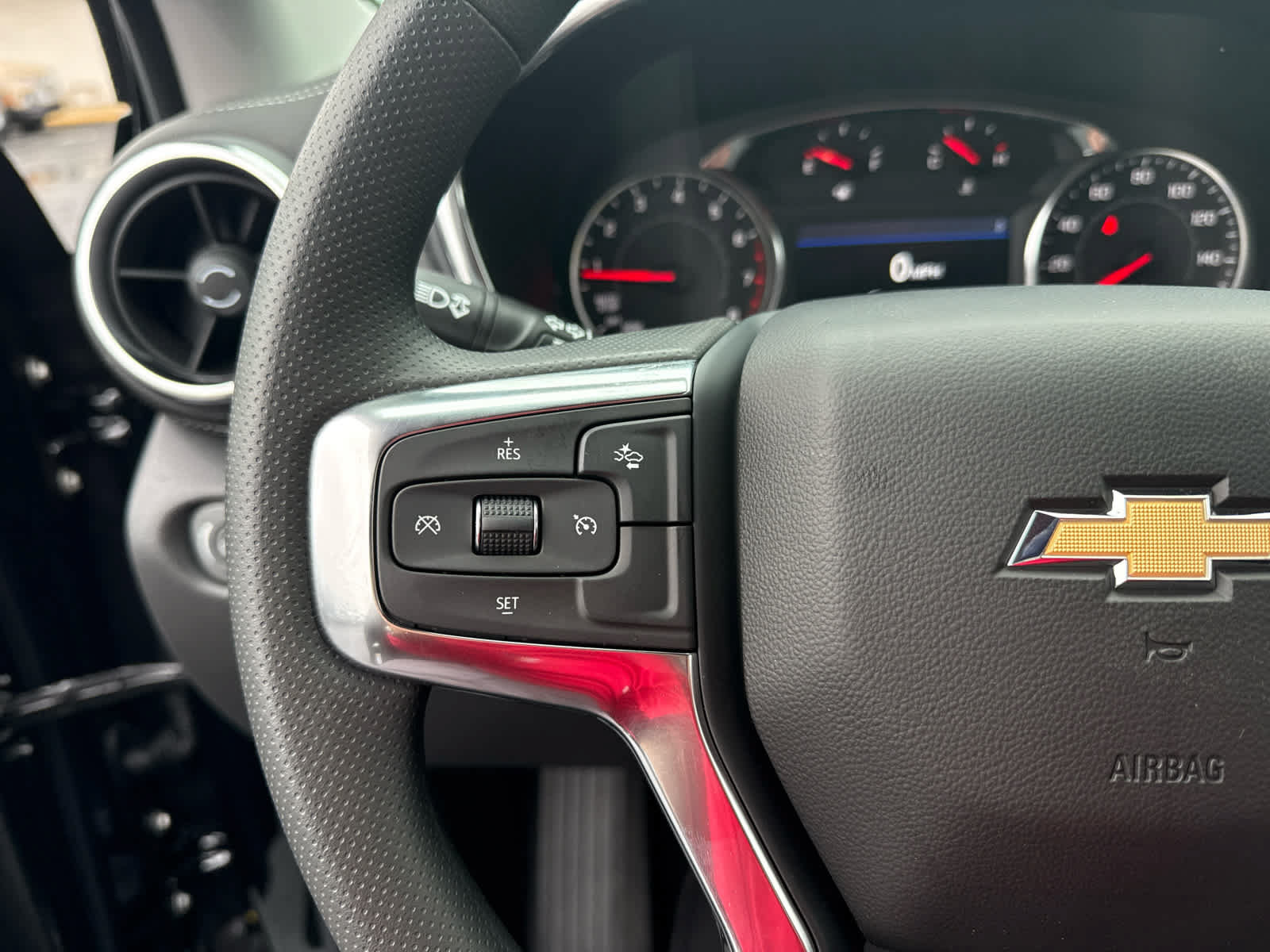 New 2026 Chevrolet Blazer LT w/ Convenience Package AWD/4WD image 16