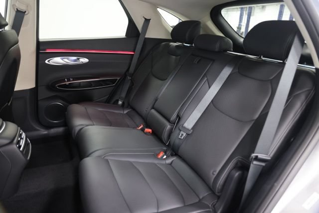 New 2027 Genesis GV70 2.5T AWD/4WD image 32