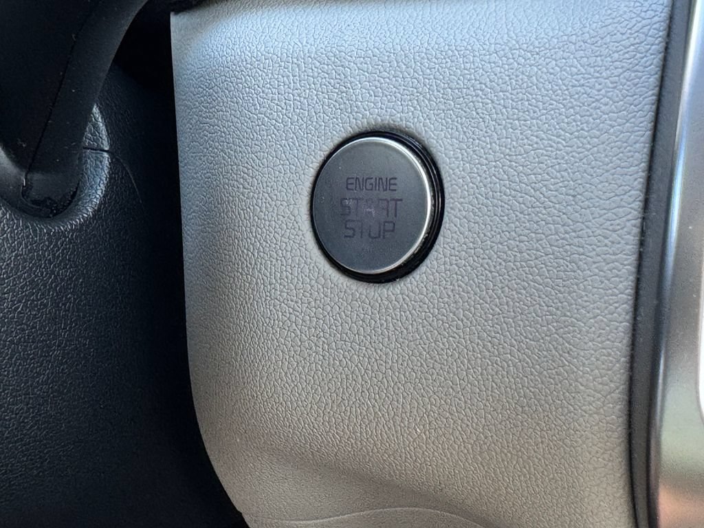 Used 2023 Kia Sorento EX w/ Panoramic Sunroof Package FWD image 33
