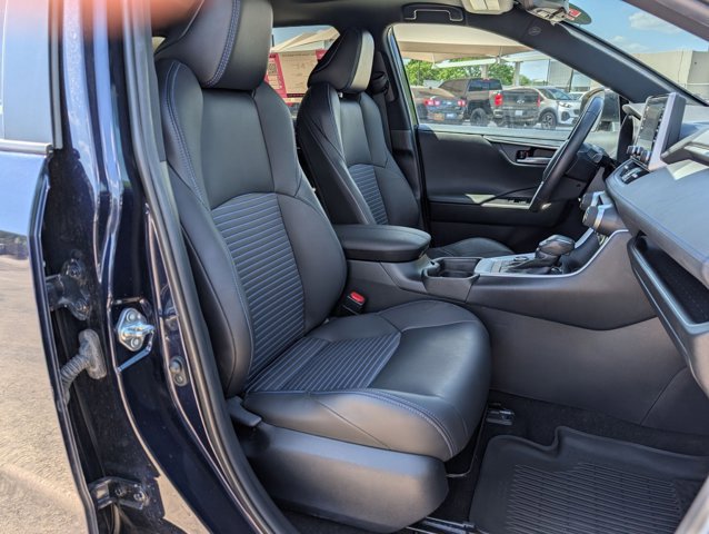 Used 2021 Toyota RAV4 XSE AWD/4WD image 21