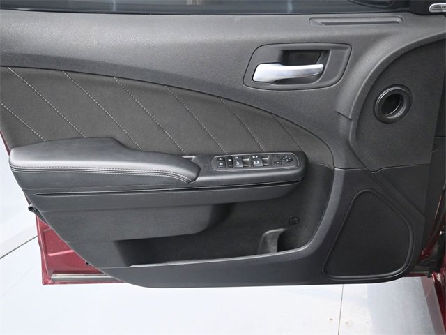 Used 2023 Dodge Charger R/T w/ Blacktop Package image 11