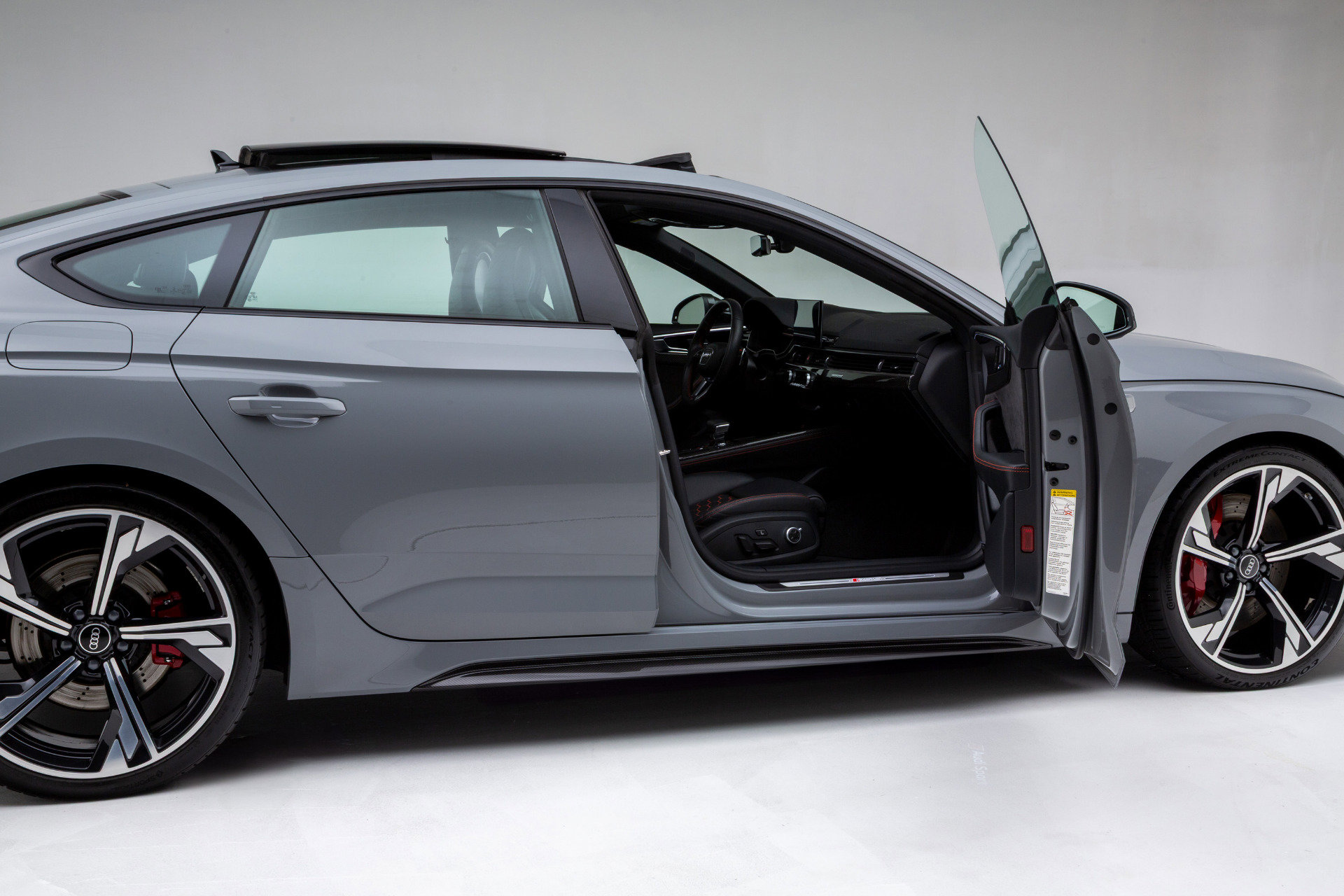 Used 2021 Audi RS 5 Sportback AWD/4WD image 26