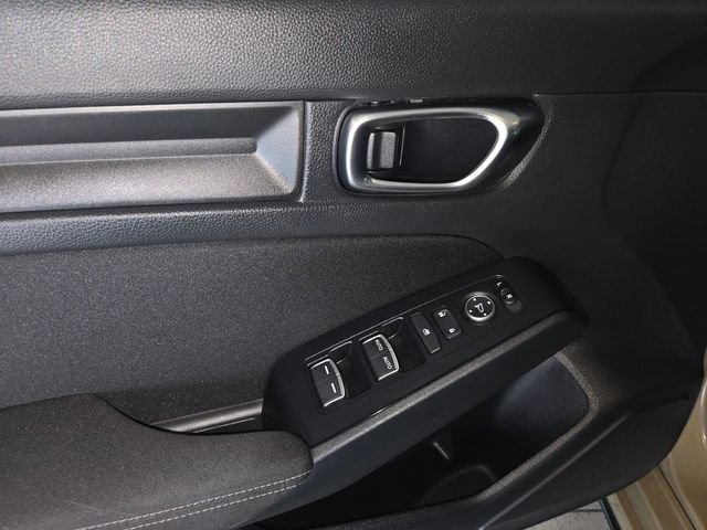 Used 2025 Honda Civic Sport image 13