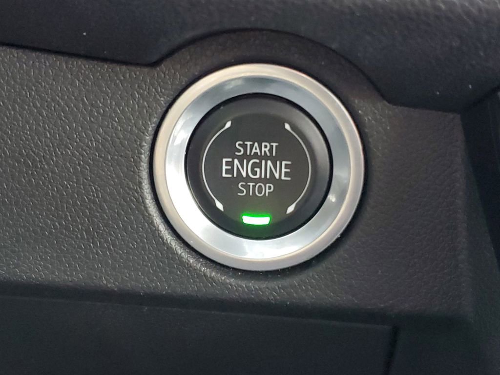 Used 2024 Chevrolet Traverse Z71 image 16