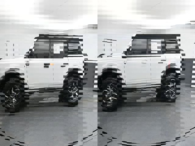 Used 2021 Ford Bronco Badlands AWD/4WD image 7