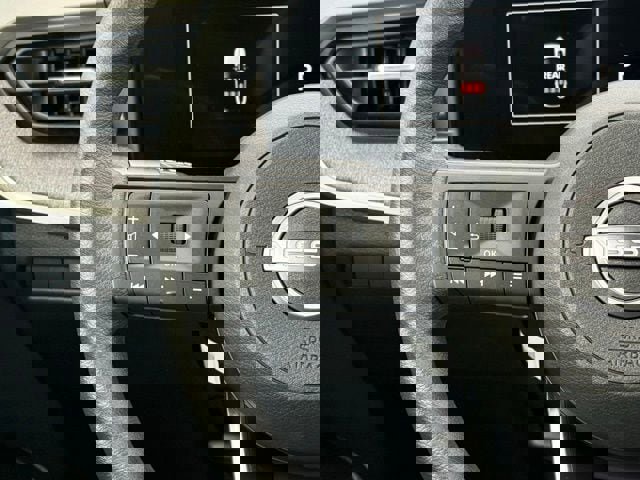 New 2025 Nissan Kicks SV image 19