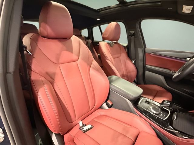 Used 2024 BMW X4 M40i w/ Premium Package image 42