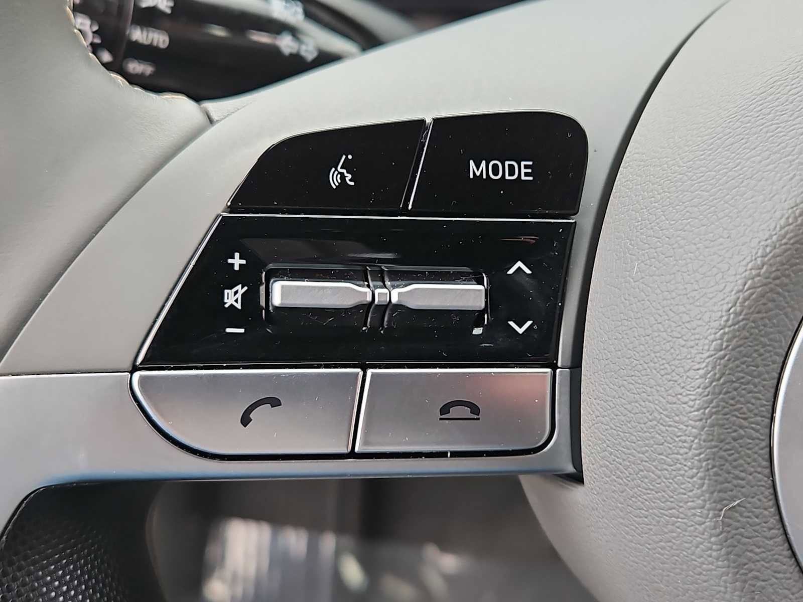 Certified 2023 Hyundai Elantra SEL w/ Convenience Package image 23