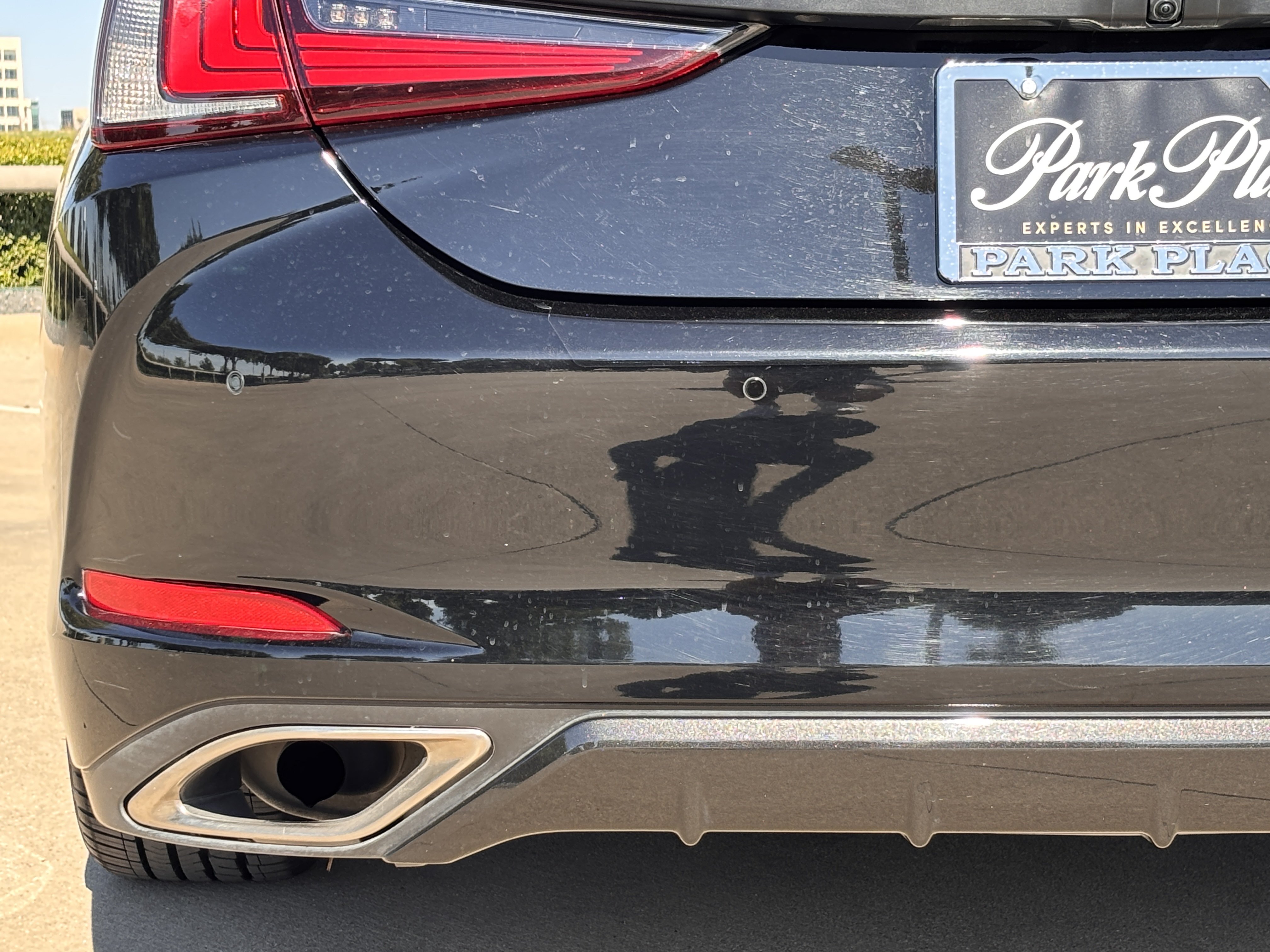 Certified 2024 Lexus ES 350 F Sport w/ Accessory Package (Z2) FWD image 14