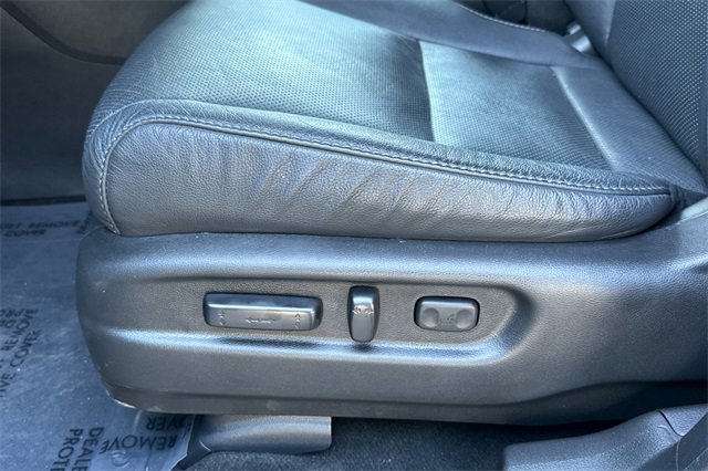 Used 2022 Honda Pilot Elite image 13