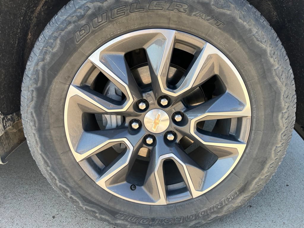 Used 2021 Chevrolet Silverado 1500 LT w/ Texas Edition Plus AWD/4WD image 9