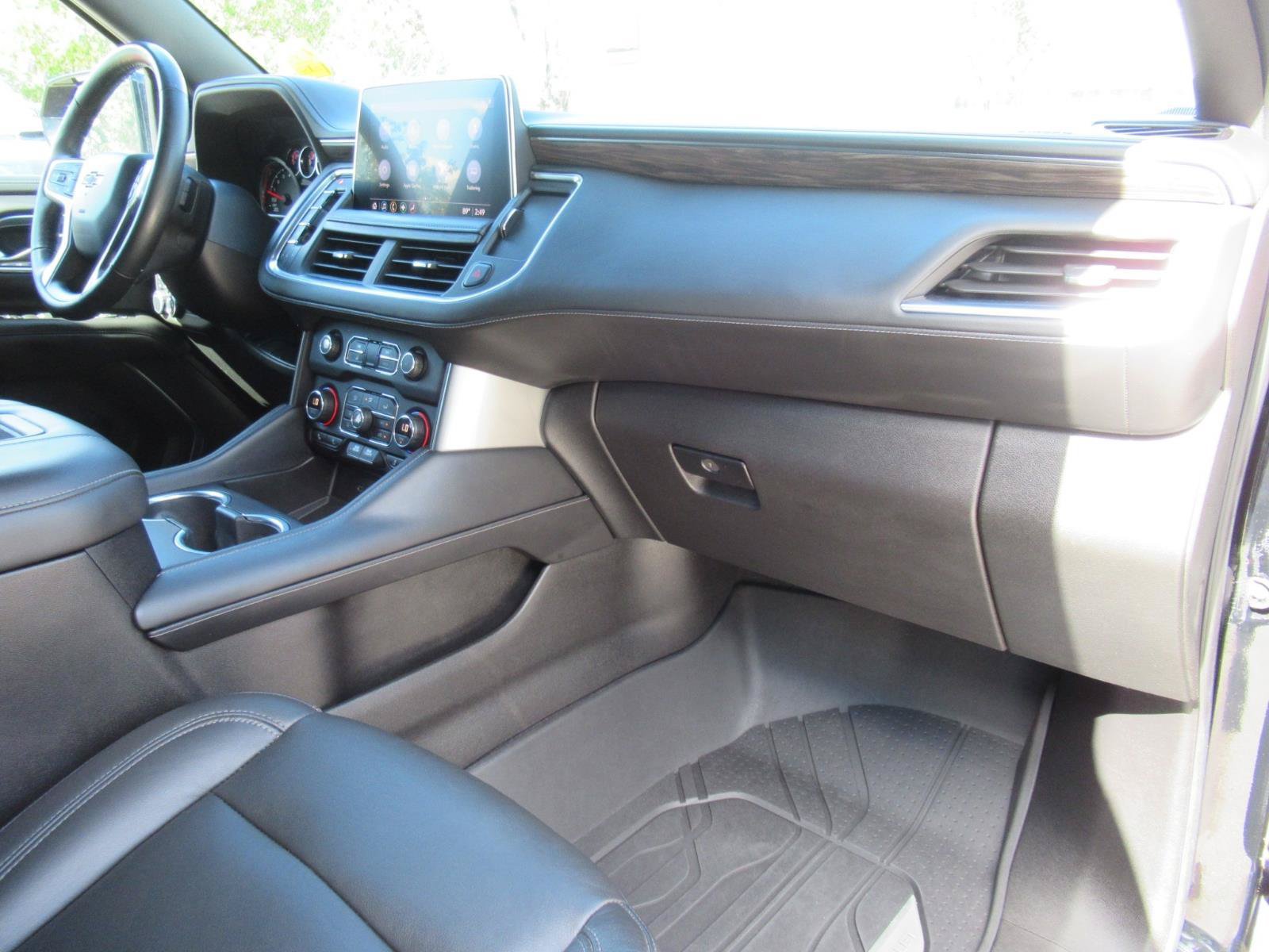 Used 2021 Chevrolet Tahoe Z71 AWD/4WD image 11