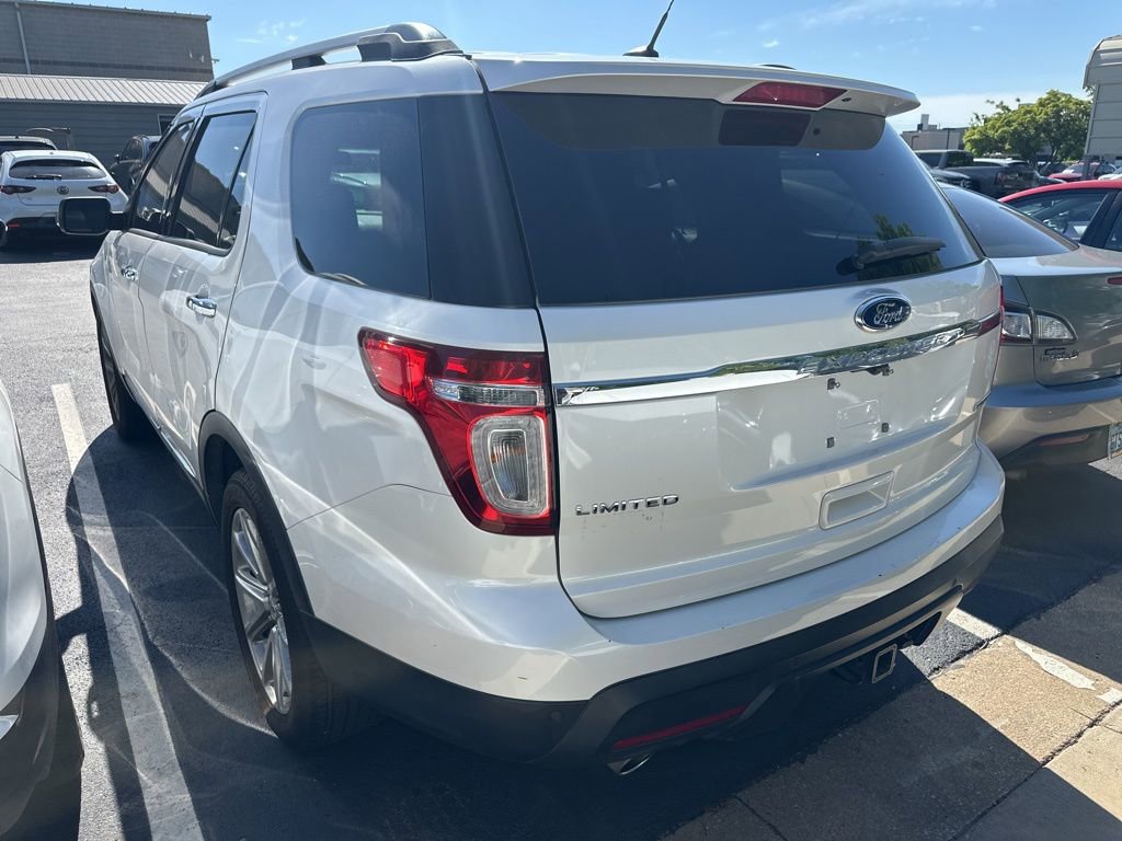 Used 2015 Ford Explorer Limited w/ Equipment Group 302A FWD image 5