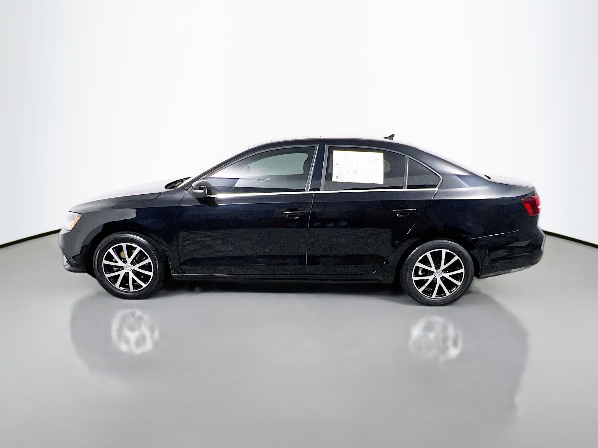 Used 2018 Volkswagen Jetta Wolfsburg Edition FWD image 9