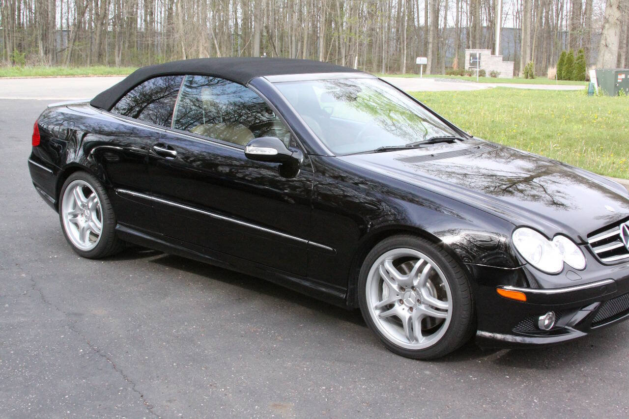 Used 2008 Mercedes-Benz CLK 550 Cabriolet image 41