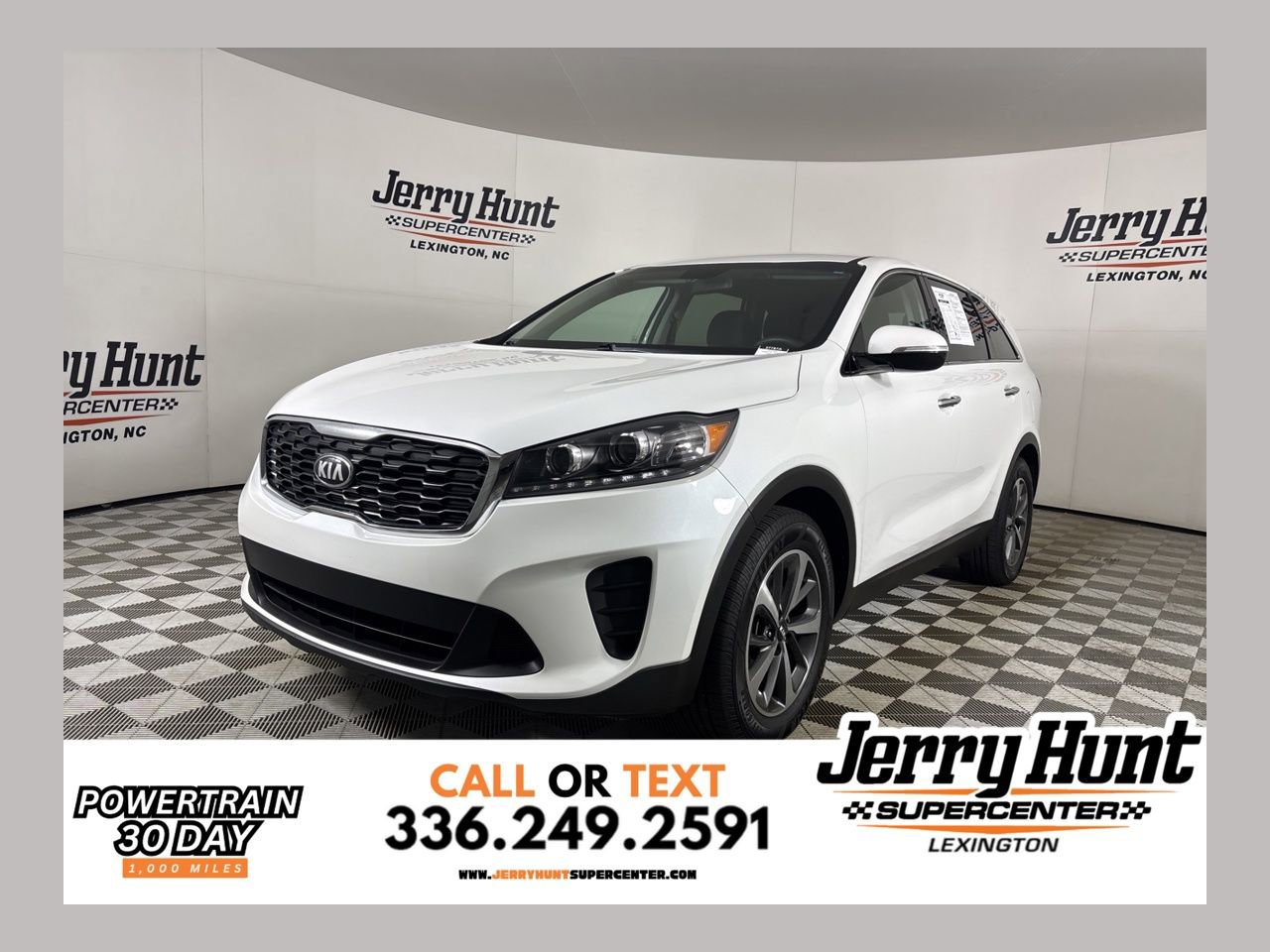 Used 2020 Kia Sorento LX image 1