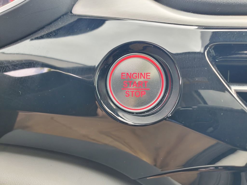 Certified 2025 Acura MDX w/ Technology Package image 28