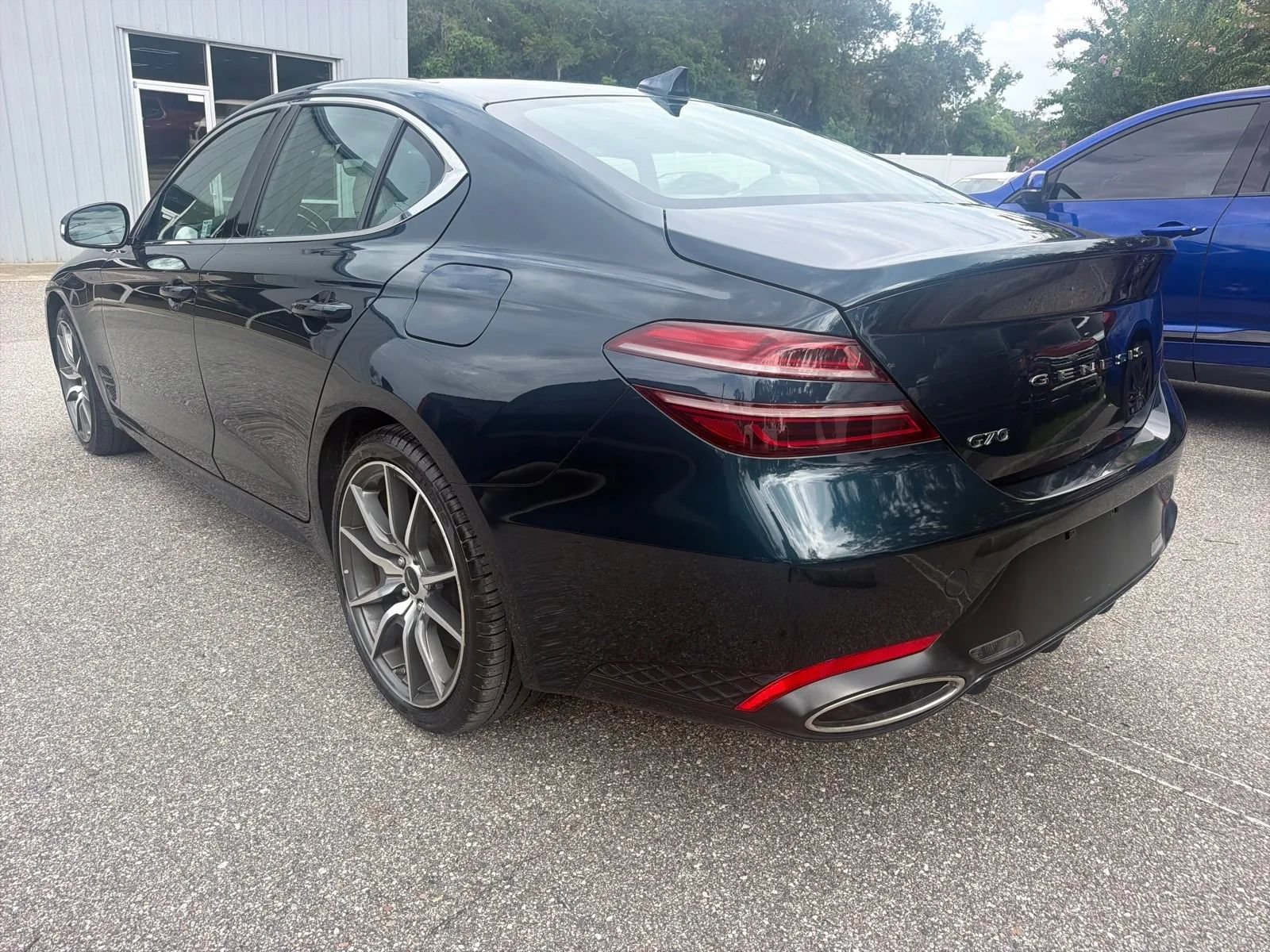 Used 2025 Genesis G70 2.5T RWD image 10
