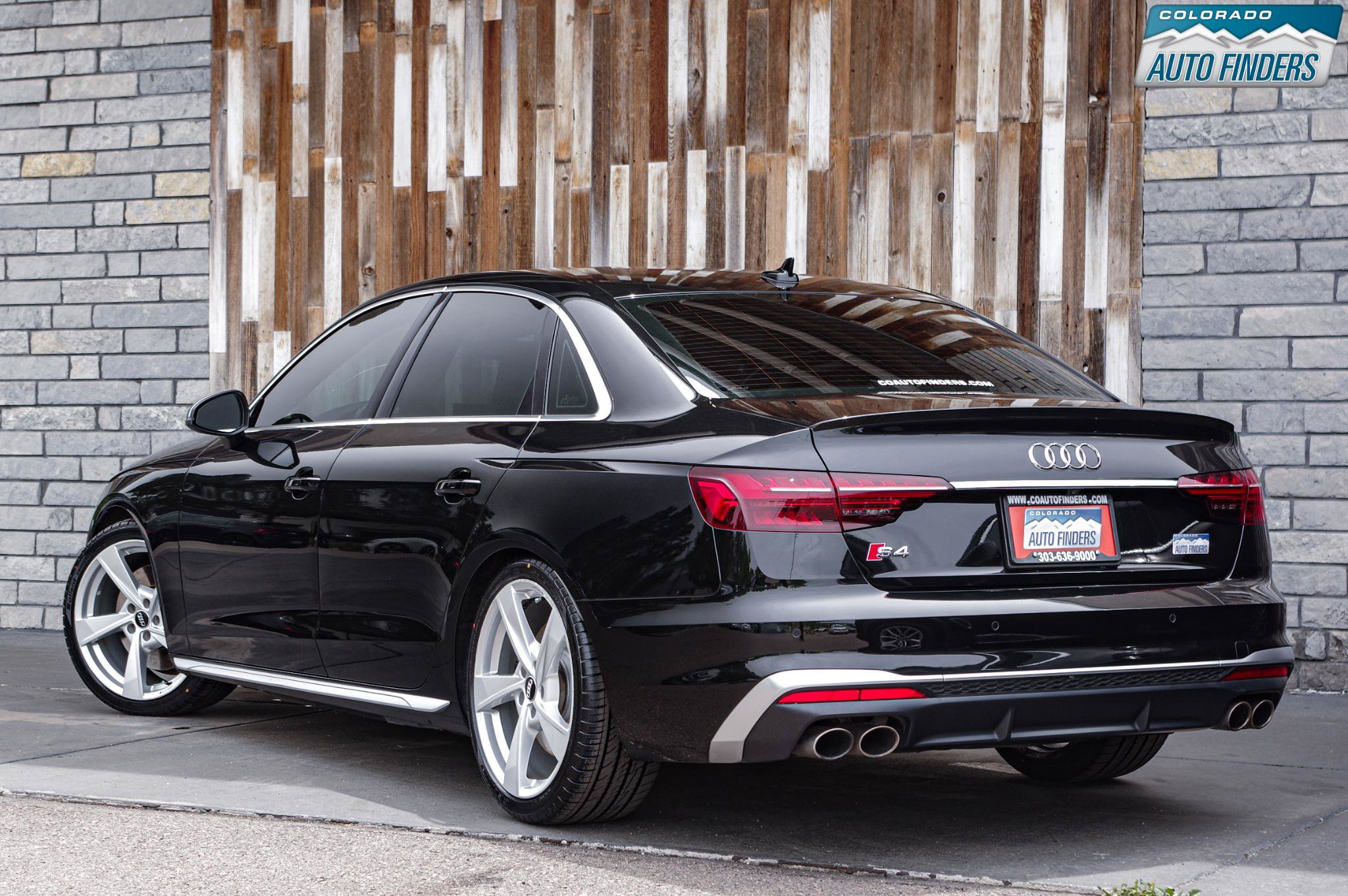 Used 2020 Audi S4 Premium Plus w/ Premium Plus Package AWD/4WD image 4