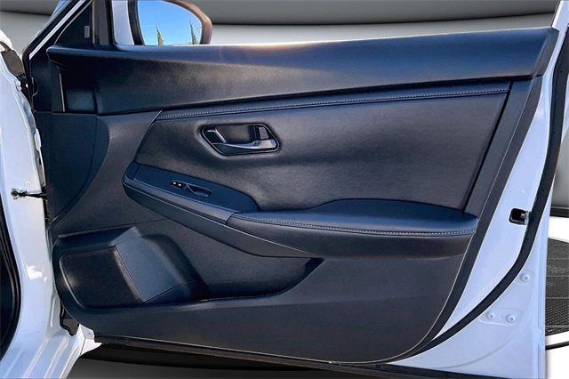 Certified 2025 Nissan Sentra S image 25