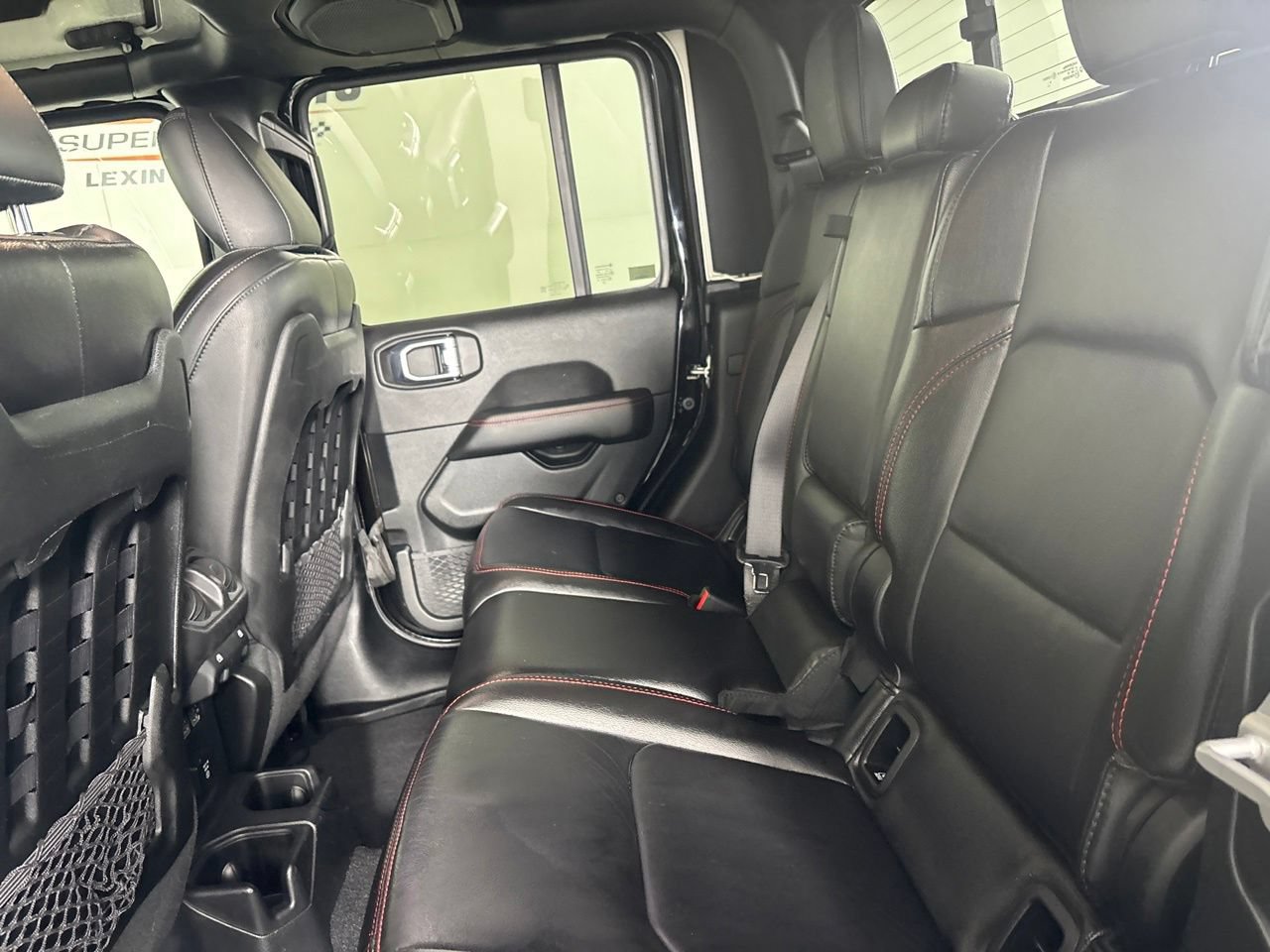 Used 2020 Jeep Gladiator Rubicon AWD/4WD image 23