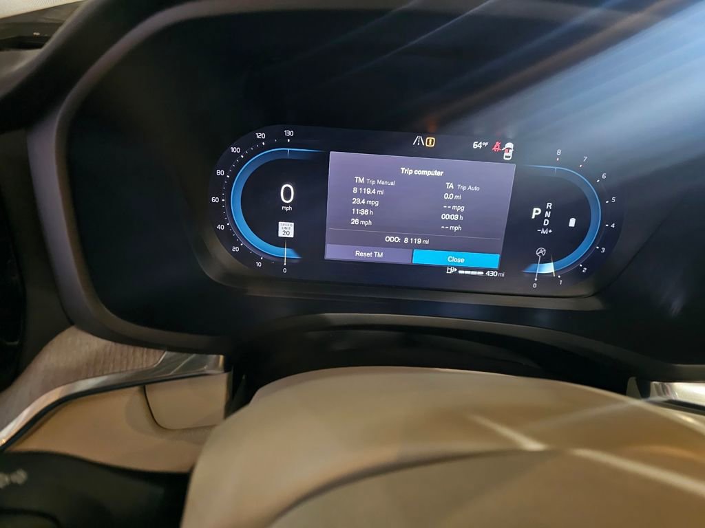 Certified 2024 Volvo V60 B5 Cross Country Plus image 20