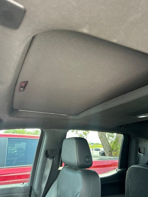 Certified 2020 GMC Sierra 1500 AT4 w/ AT4 Premium Package AWD/4WD image 7