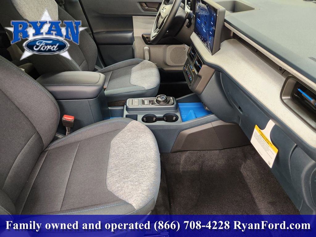 New 2026 Ford Maverick XLT AWD/4WD image 10
