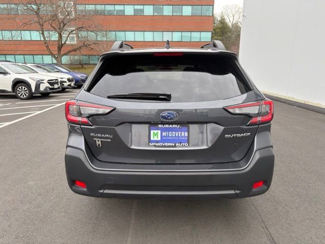 Used 2025 Subaru Outback Premium image 7