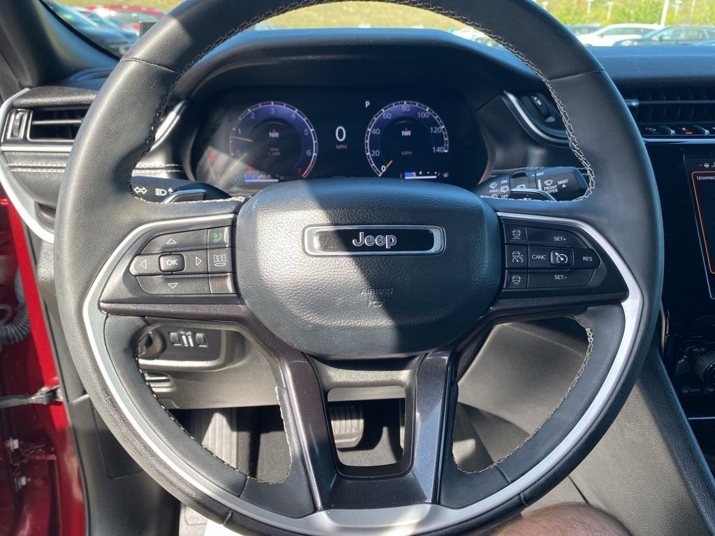 Used 2023 Jeep Grand Cherokee Altitude image 27