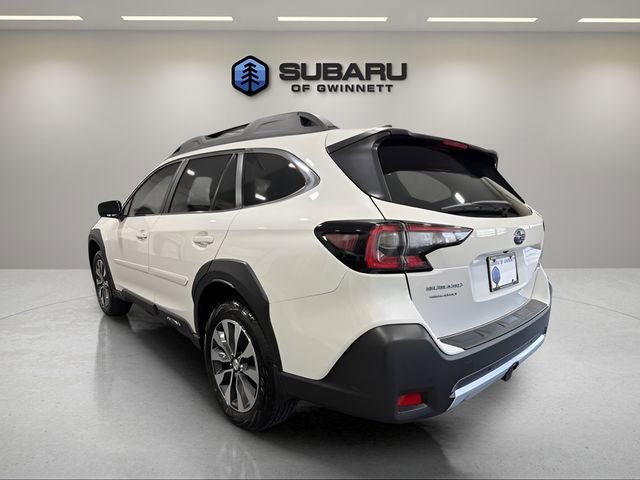 Used 2025 Subaru Outback Limited XT image 3
