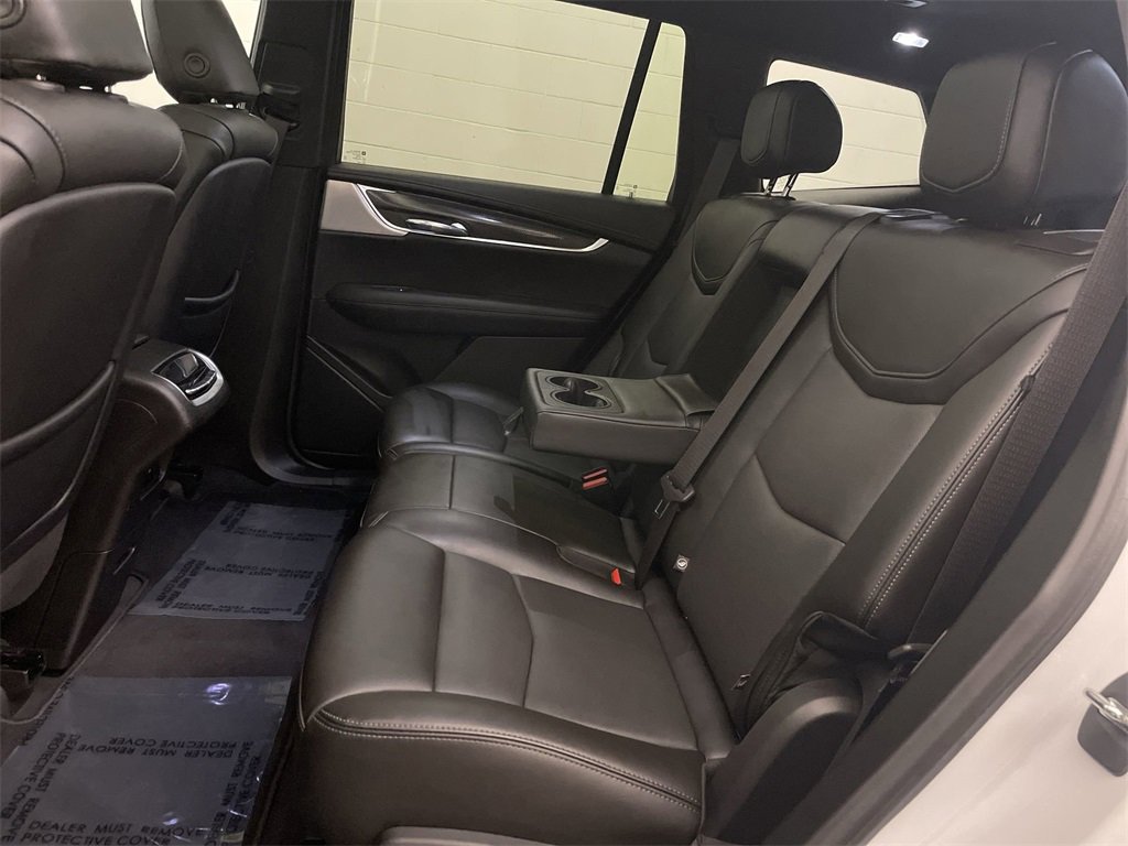 Used 2023 Cadillac XT6 Sport image 20