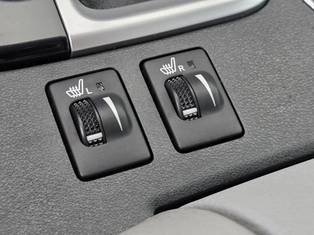 Used 2015 Toyota Highlander XLE FWD image 26