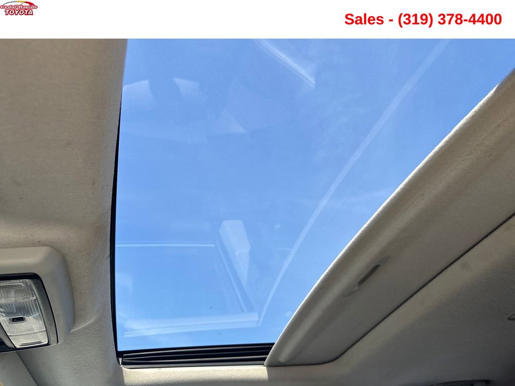 Used 2016 Toyota 4Runner Limited AWD/4WD image 22