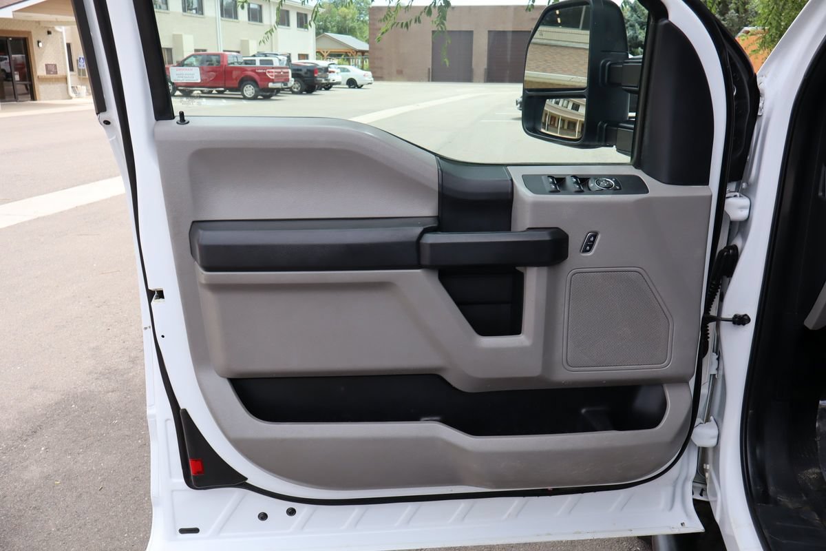 Used 2018 Ford F250 XL w/ Power Equipment Group AWD/4WD image 23