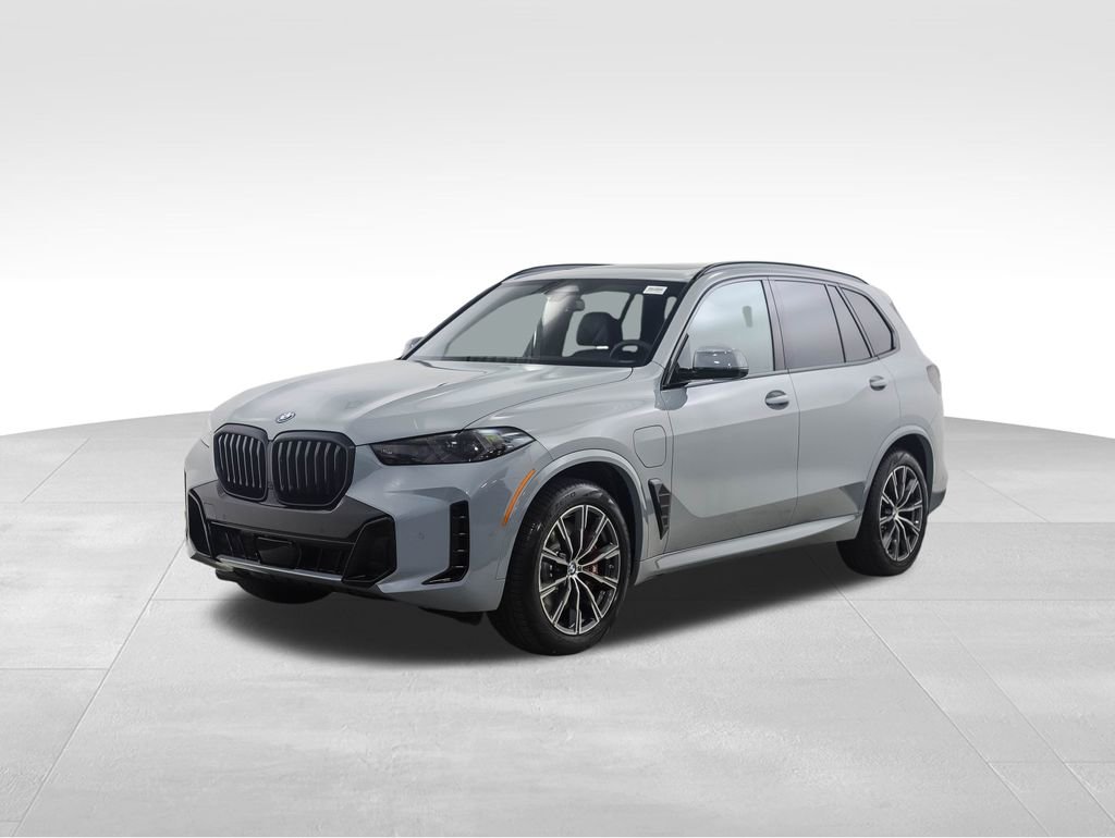 New 2026 BMW X5 xDrive50e w/ M Sport Package