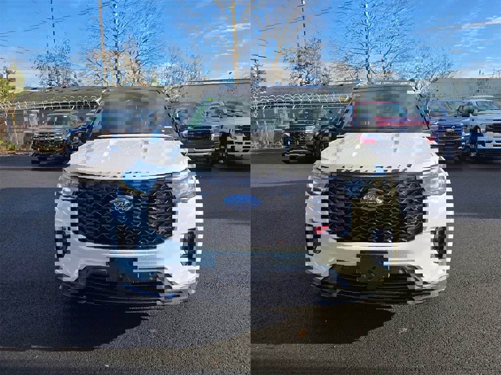 New 2026 Ford Explorer ST image 2