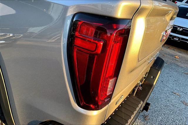 Used 2024 GMC Sierra 1500 AT4X image 23