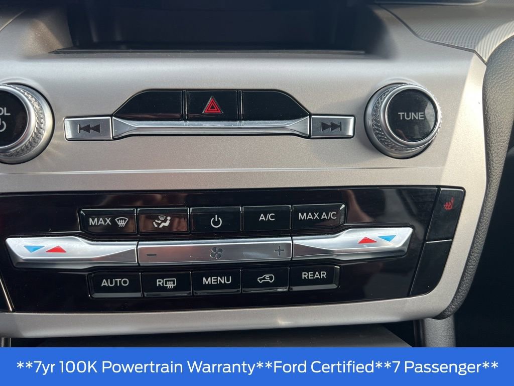 Used 2022 Ford Explorer XLT w/ Equipment Group 202A image 19