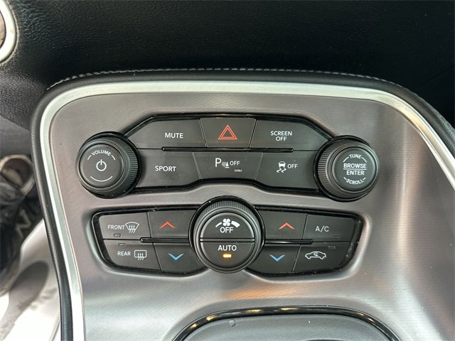 Used 2021 Dodge Challenger R/T image 17