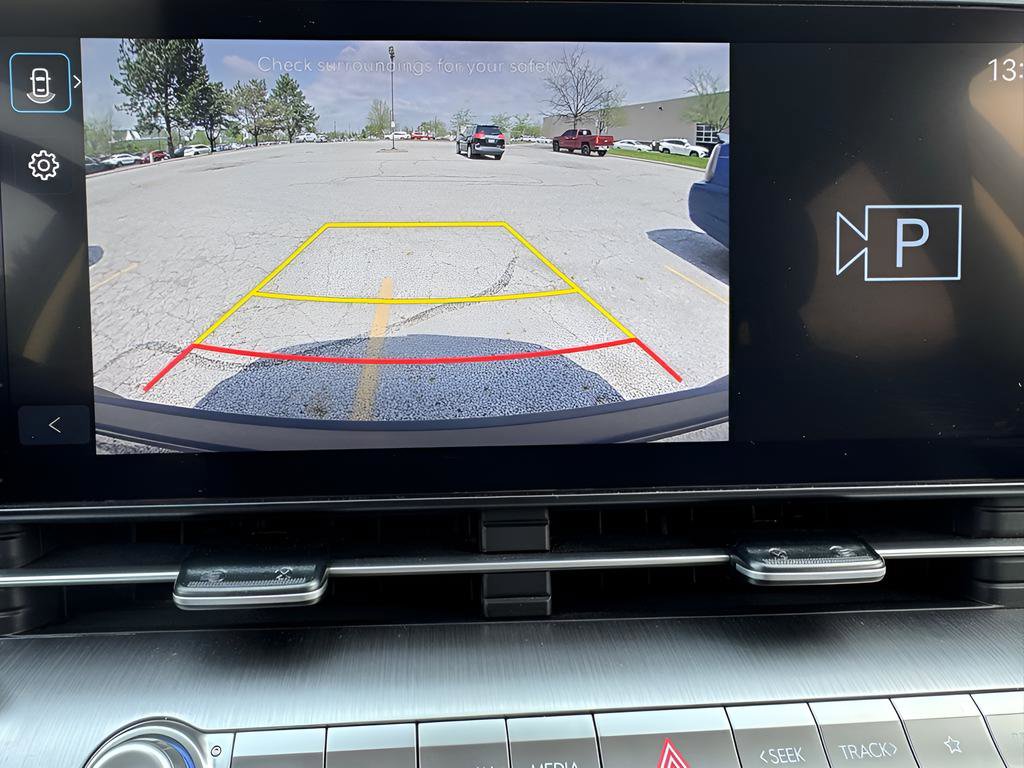 Certified 2024 Hyundai Kona SEL image 29