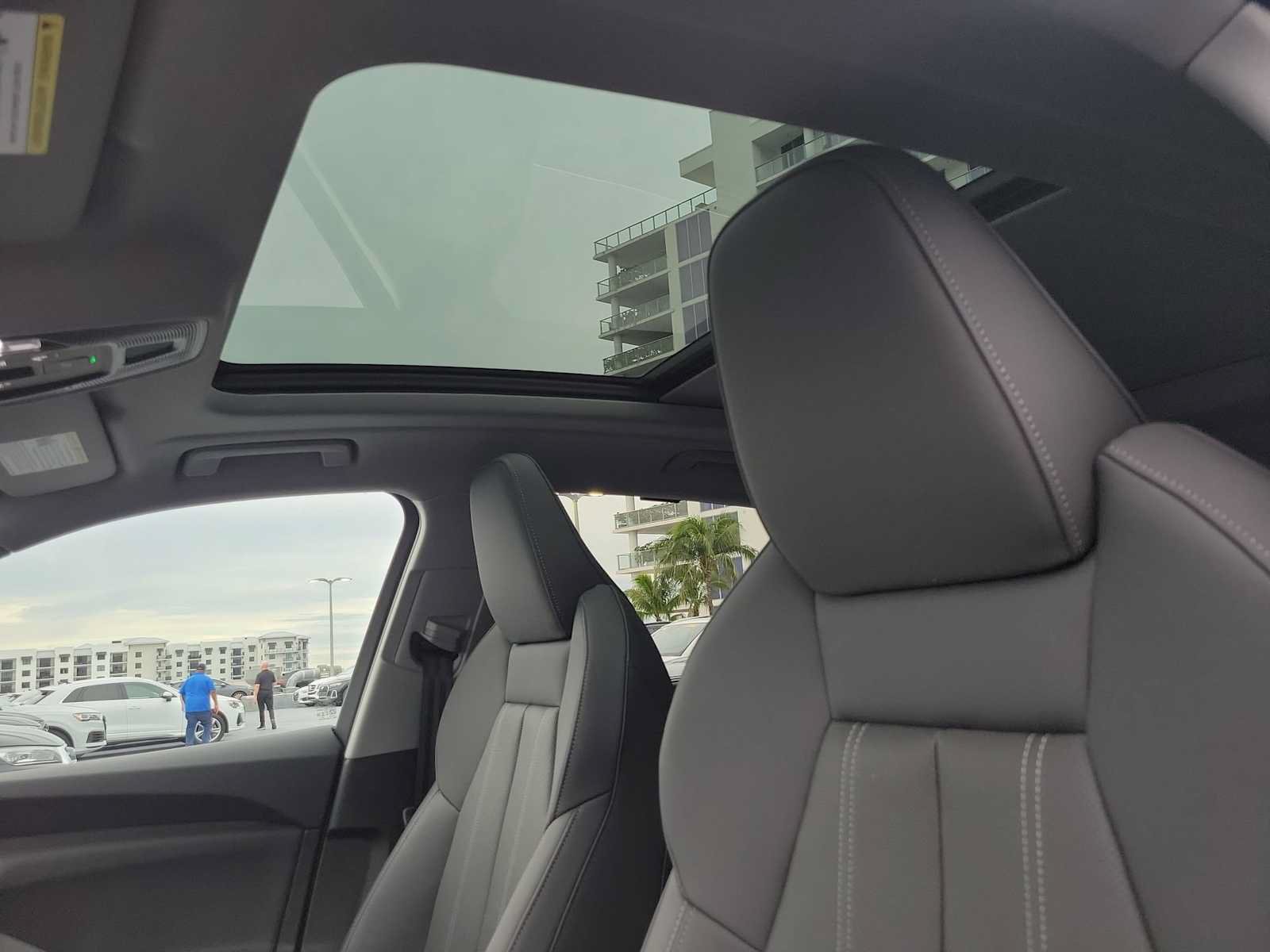 Certified 2025 Audi Q5 Premium Plus AWD/4WD image 17