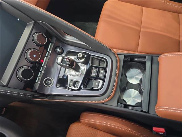 New 2024 Jaguar F-TYPE R-Dynamic image 22