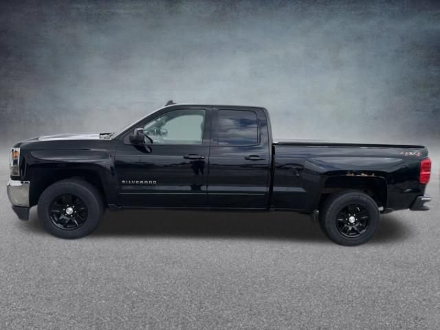 Used 2018 Chevrolet Silverado 1500 LT AWD/4WD image 10